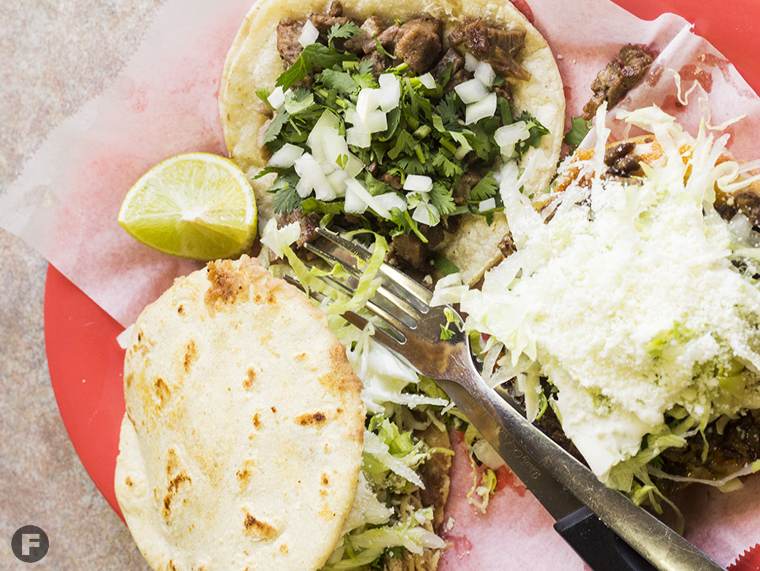 Mi Tierra Tienda y Taqueria